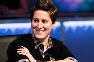 Участница Super High Roller Celebrity Shootout Ванесса Селбст (Vanessa Selbst)