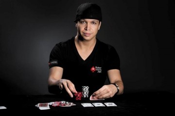 Фелипе Рамос становится очередным представителем PokerStars