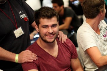 Онлайн-покер: Лучший игрок высоких лимитов января выиграл $ 833 000